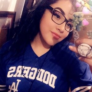 Meet your Posher, Renee